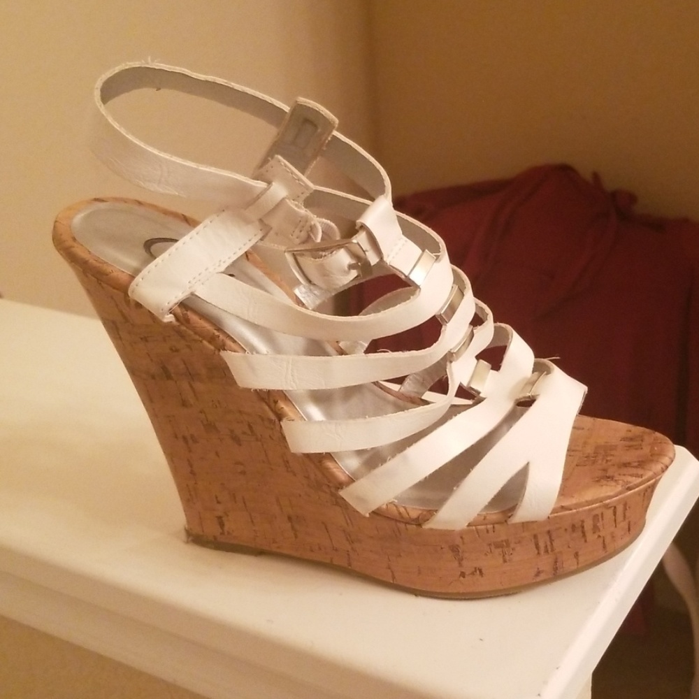 Women"s wedges